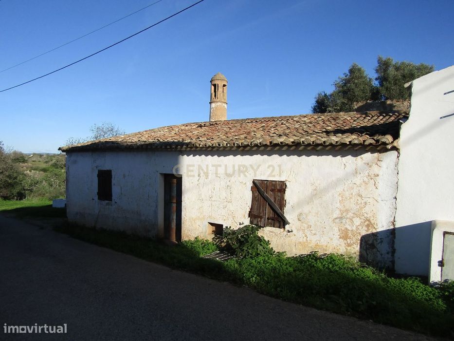 Moradia para restaurar