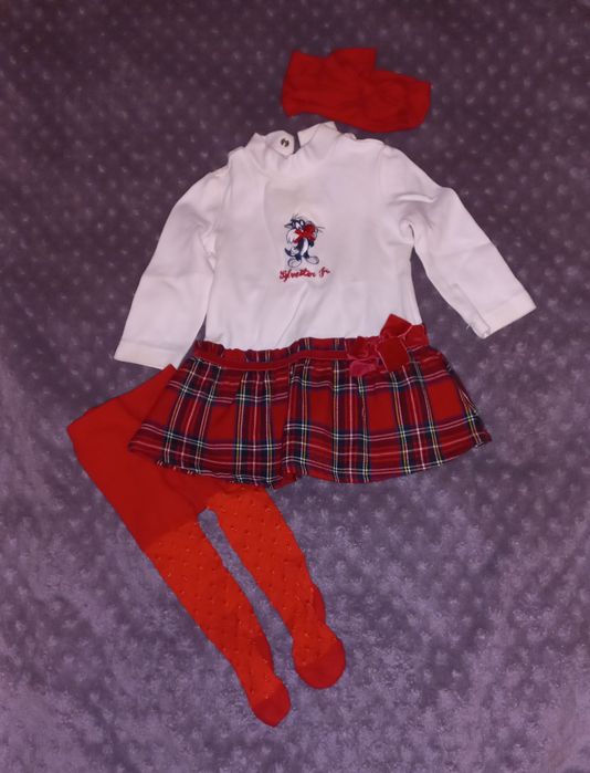 Комплект на дівчинку