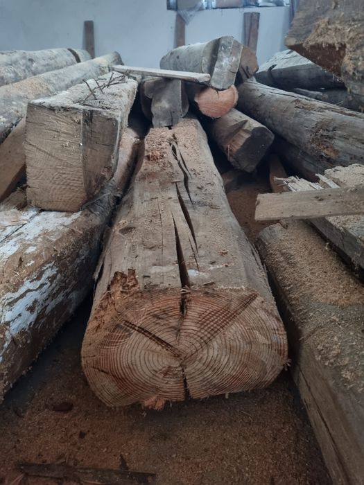 Belki drewniane stare