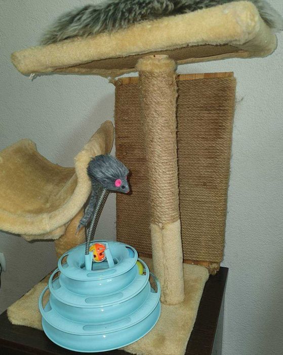 Когтеточка игрушка для котов лежанка