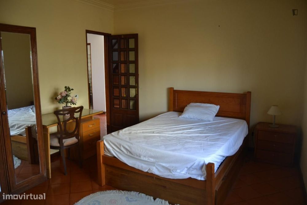 Room - located in Lisbon