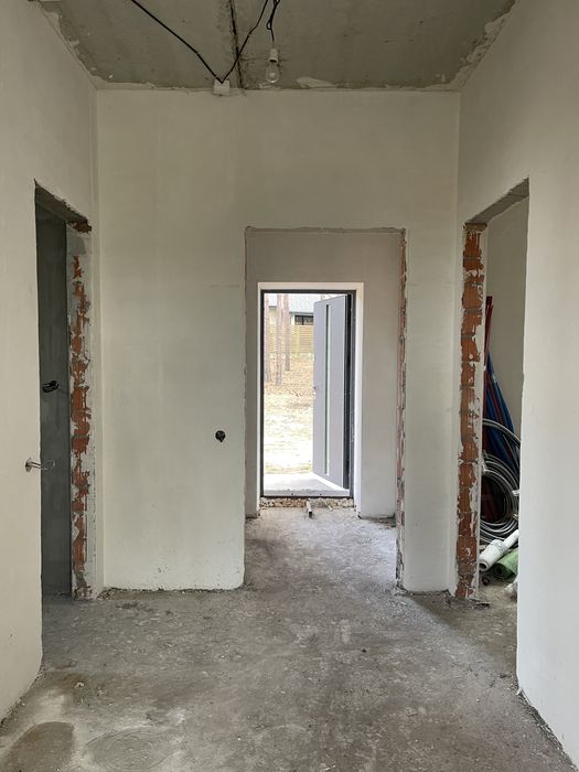 Идеальный уголок в Лесной Буче: Дом с Участком в Сосновом Лесу!