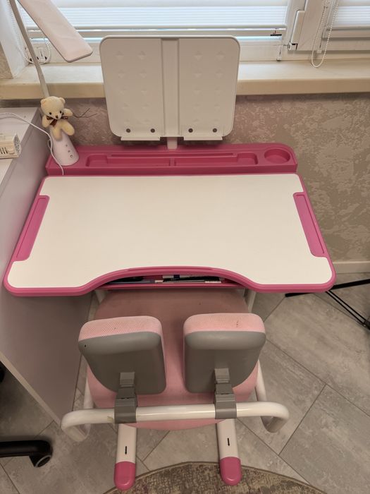 Парта дитяча зі стільцем