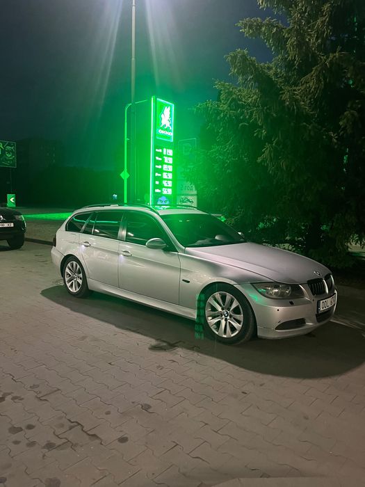 Продам БМВ е91 2.0 дизель