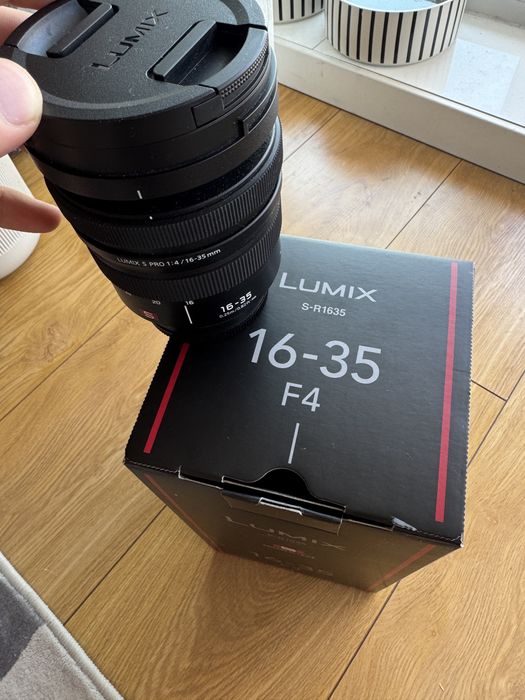 LUMIX S PRO 16–35mm F4 L-monut