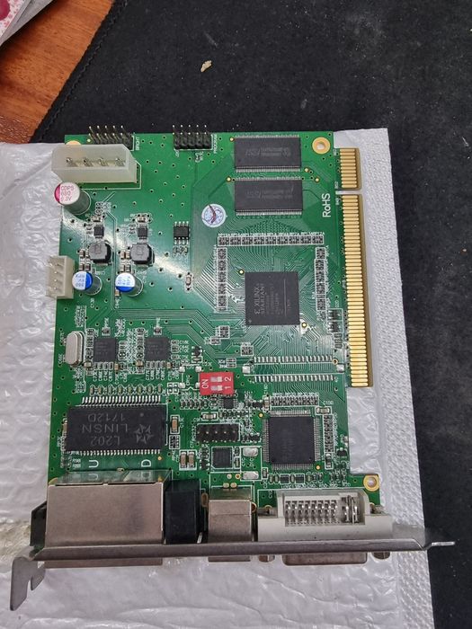 Linsn LED Display Controller TS802D Cartão de envio de LED para parede