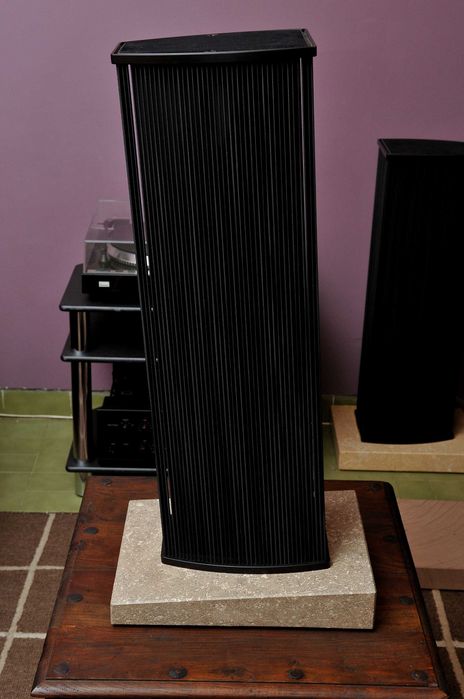 Sonus faber guarneri memento standy