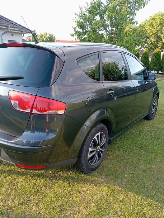 Seat Altea XL, 180 tys. km, rok 2009 stan bdb