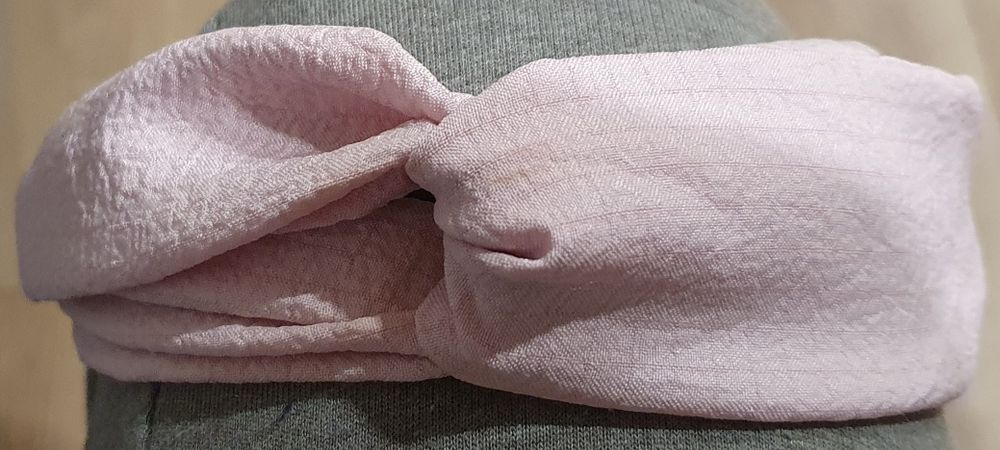 Nowa opaska do włosów