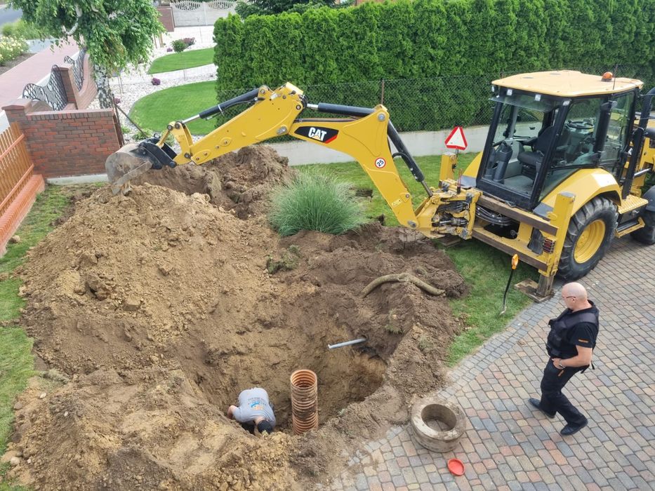 Usługi koparko ładowarką i koparką