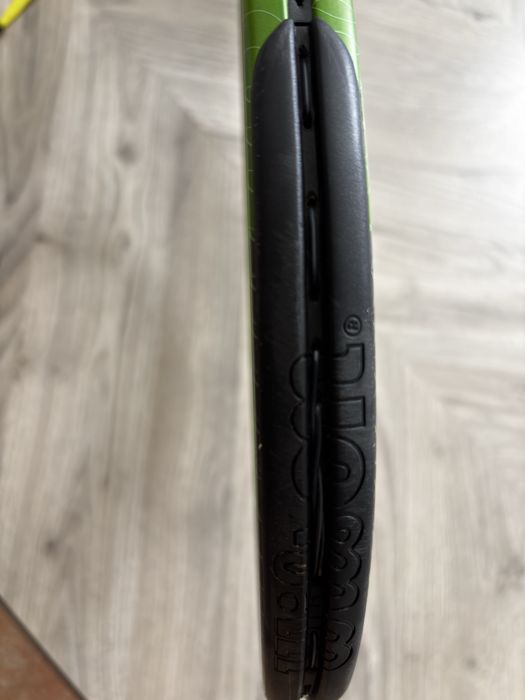 Wilson Blade Feel 103 - lekka dla kobiety
