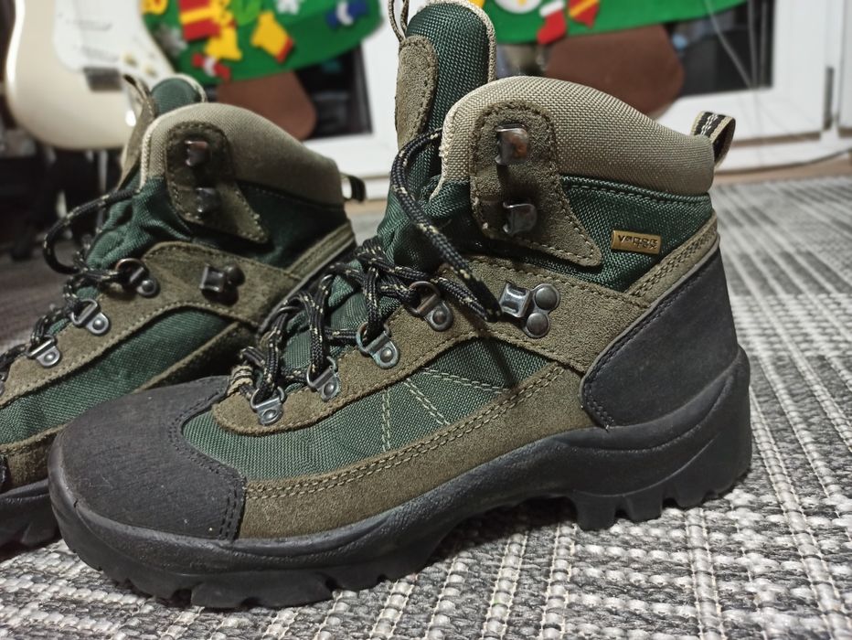 Buty zimowe, treckingowe Campus r. 39 , górskie