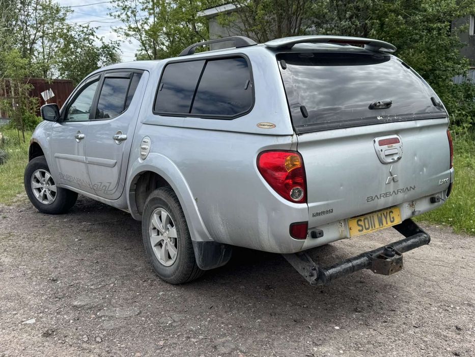 Mitsubishi L200 2011, в Україні.