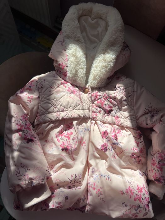 Куртка  на дівчинку весна next