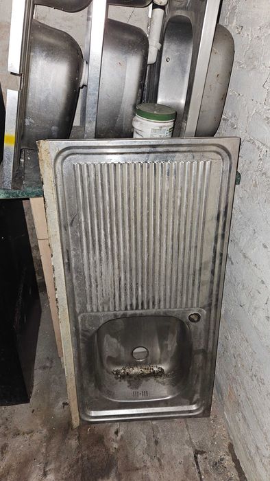 umywalki łazienkowe oraz zlewy stalowe do kuchni