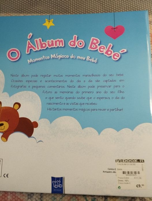 Álbum para registo do bebê