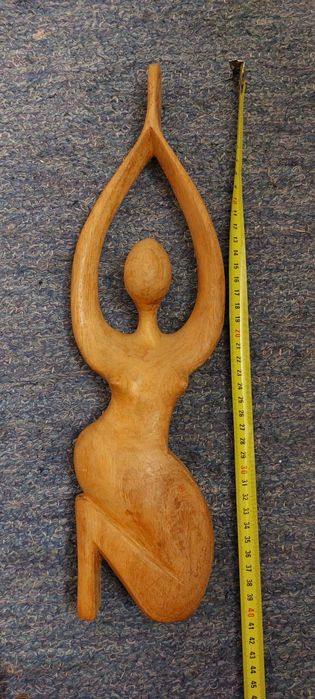 Escultura de Mulher ANJALI MUDRĀ