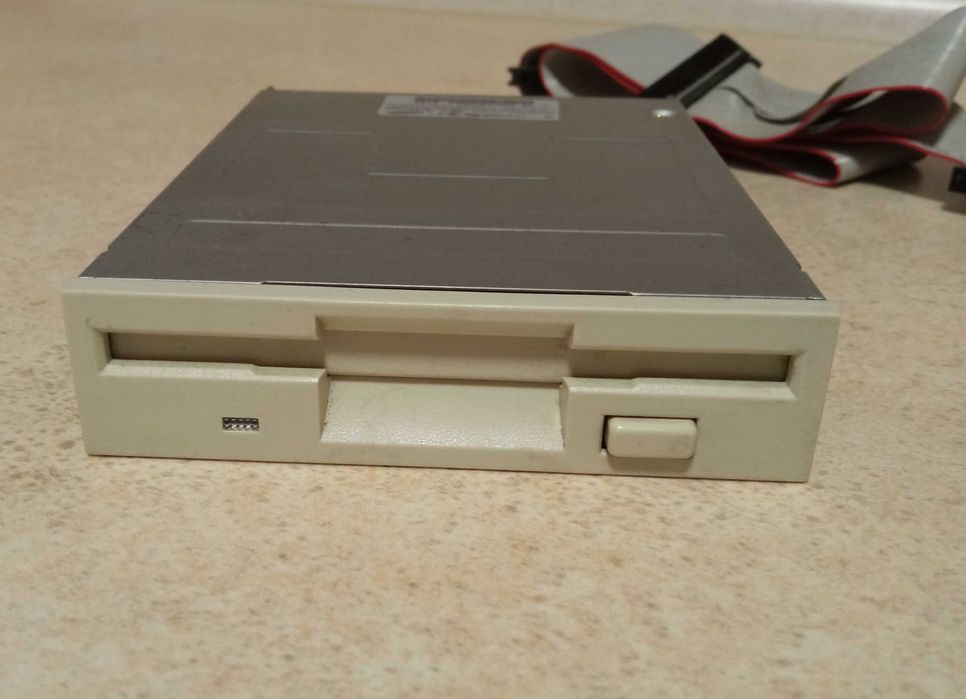 Дисковід для дискет флопік Floppy Disk Drive Samsung SFD-321B