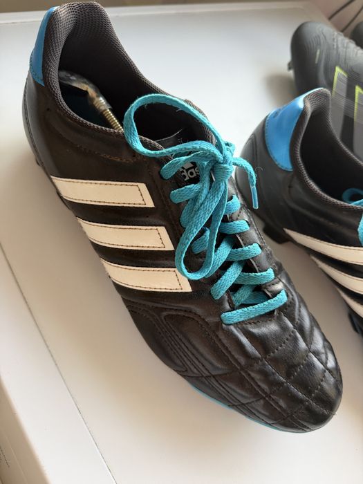 Chuteiras adidas em muito bom estado