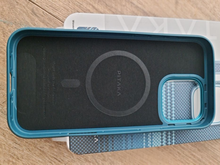 Etui pitaka Iphone 16 pro max TPU Wojskowe