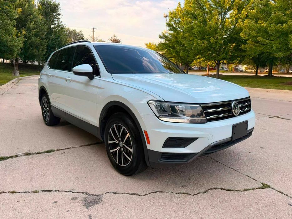 Volkswagen Tiguan SE      2021