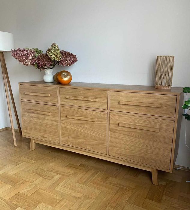 Komoda 170cm x 80cm dębowa z szufladami - zawiasy Blum