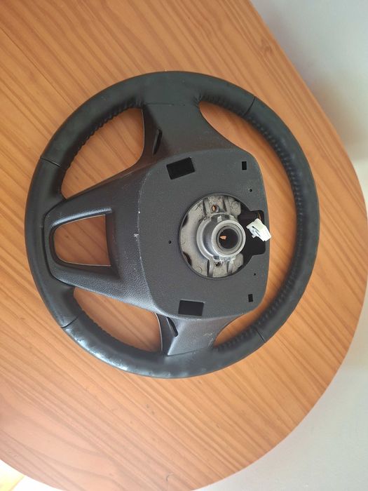 Peça de Carro Hyundai i20 Original – Volante Usado