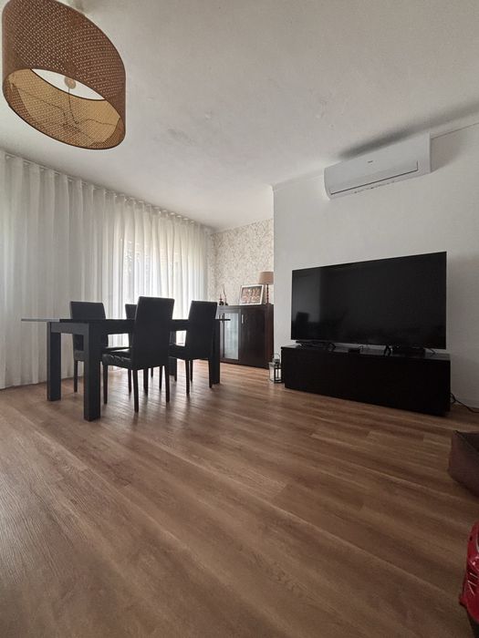 Mesa de jantar madeira Wenge (150+40cm) + 4 cadeiras
