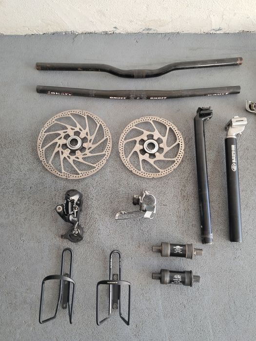 Material de BTT diverso