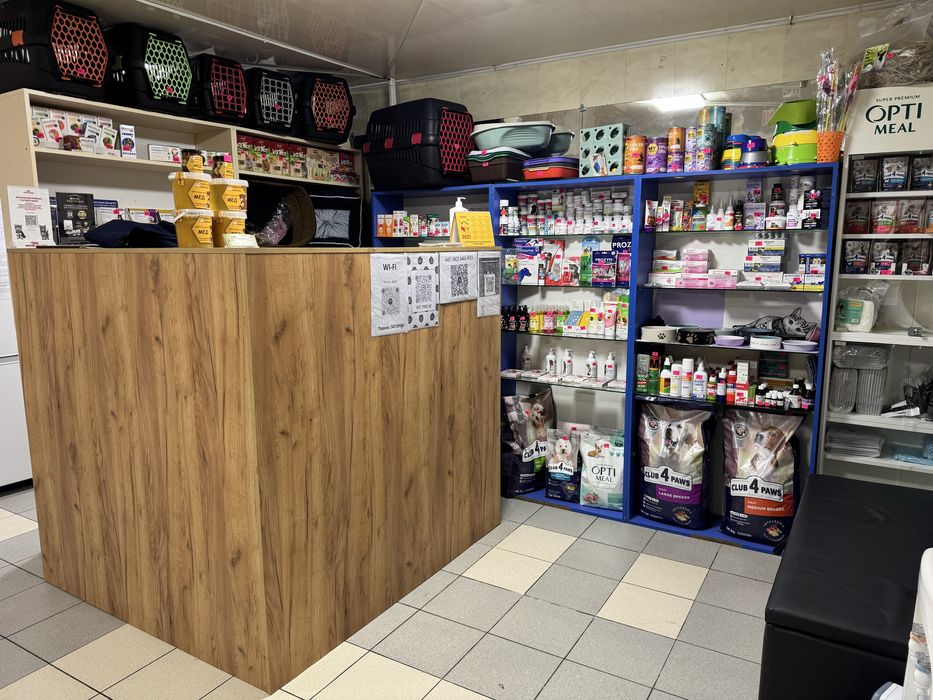 Продам ветеринарну клініку і аптеку