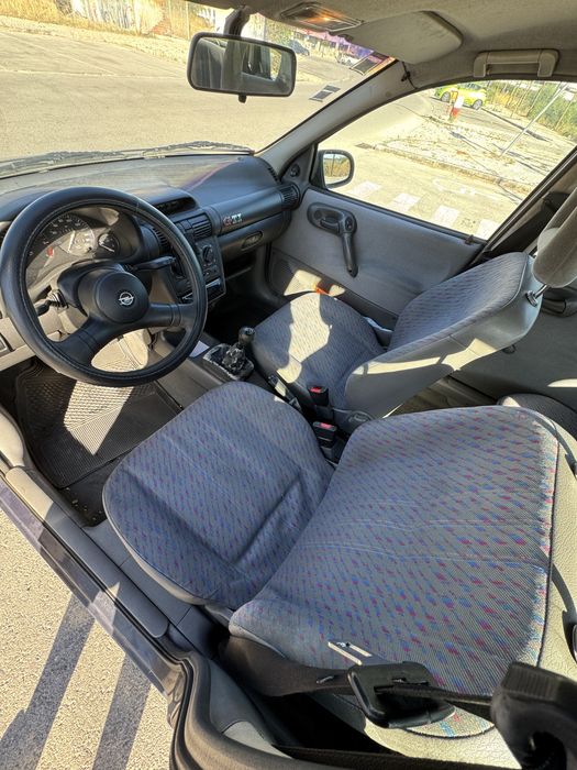 Opel Corsa B 1.5 TD Isuzu | Manutenção Feita | 4 Pneus Novos — photo 5