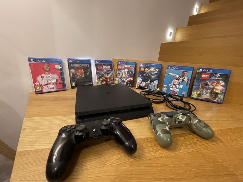 Продам PS 4 Sim 1 Терабайт