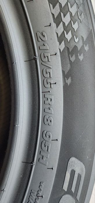 215.55.18 Kumho Ecsta HS51 2шт