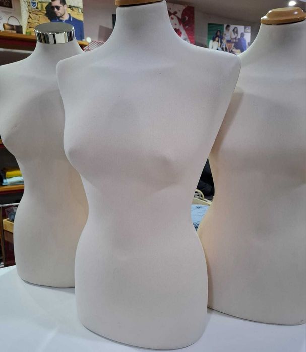 Recheio de loja de comércio de vestuário