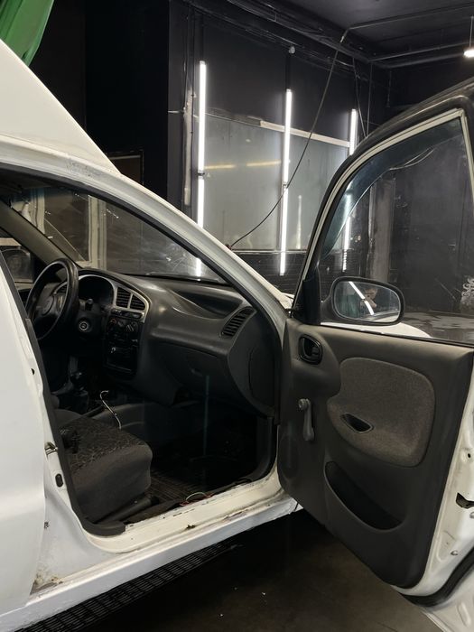 Продаж Lanos Cargo