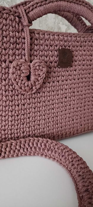 В'язана сумка ручної роботи