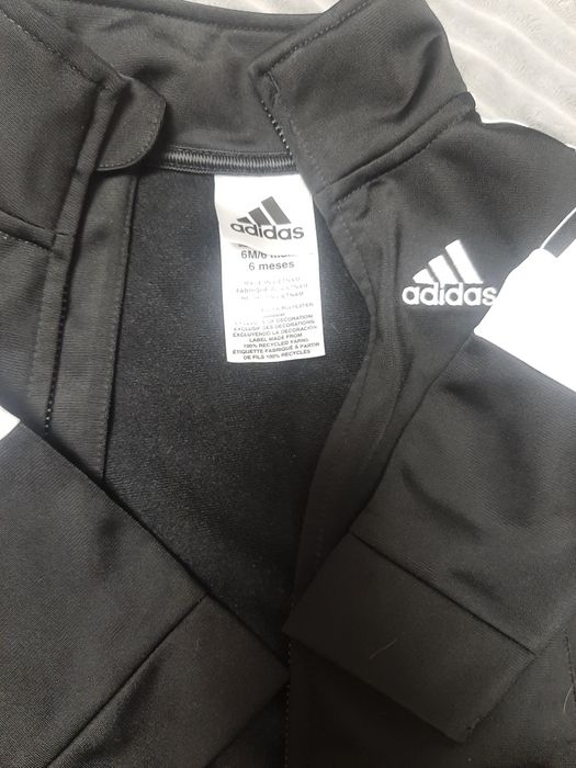 Фірмовий костюм Adidas на 6 місяців