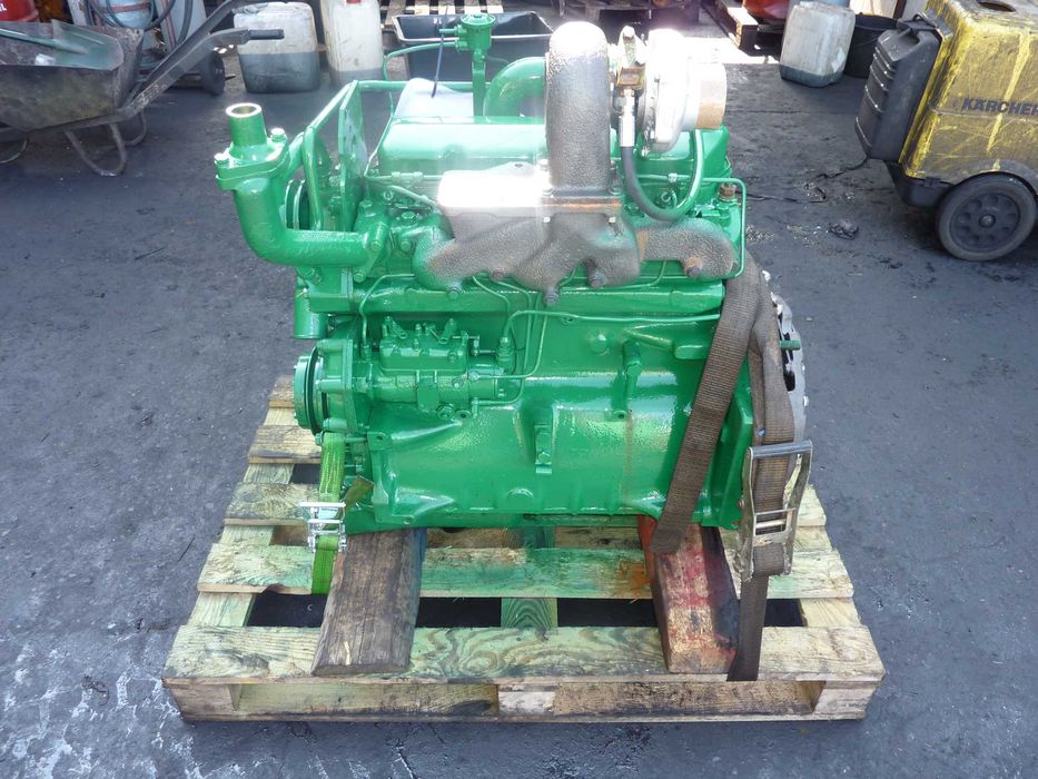 Silnik JOHN DEERE 4239 TL naprawa oraz inne typy
