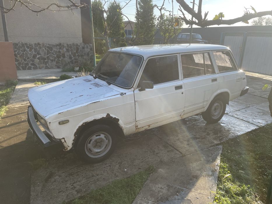 Продам ваз 2104 находу