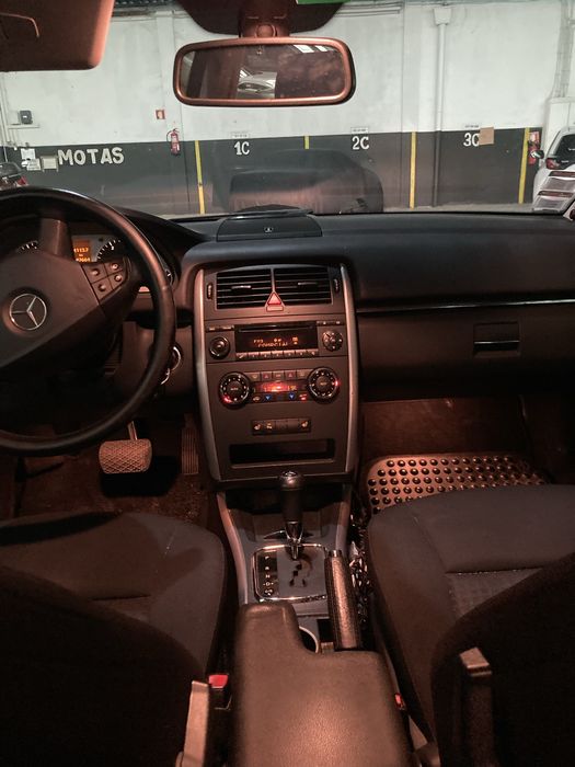 Mercedes B 180 CDI, caixa automatica