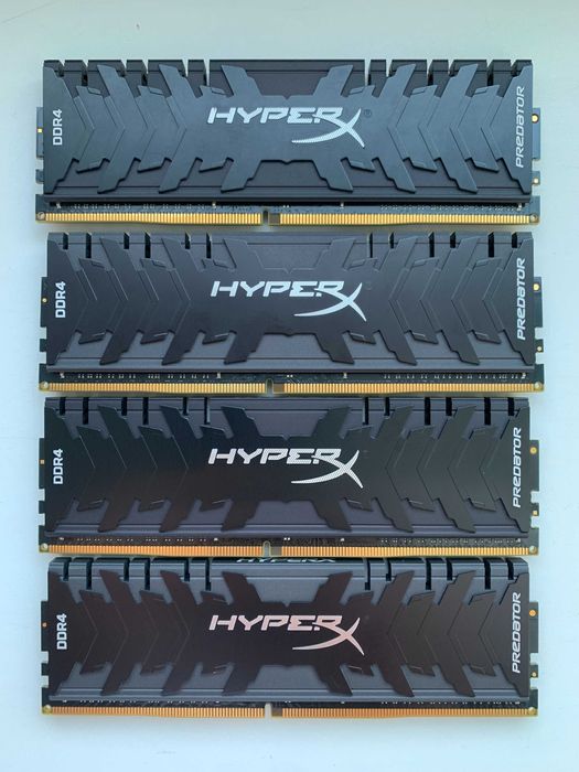 Оперативн пам'ять HyperX DDR4-3000 64GB 4x16 Predator HX430C15PB3K2/32