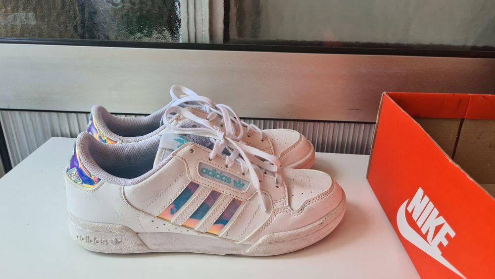 Novos tennis tenis  adidas 38 2/3