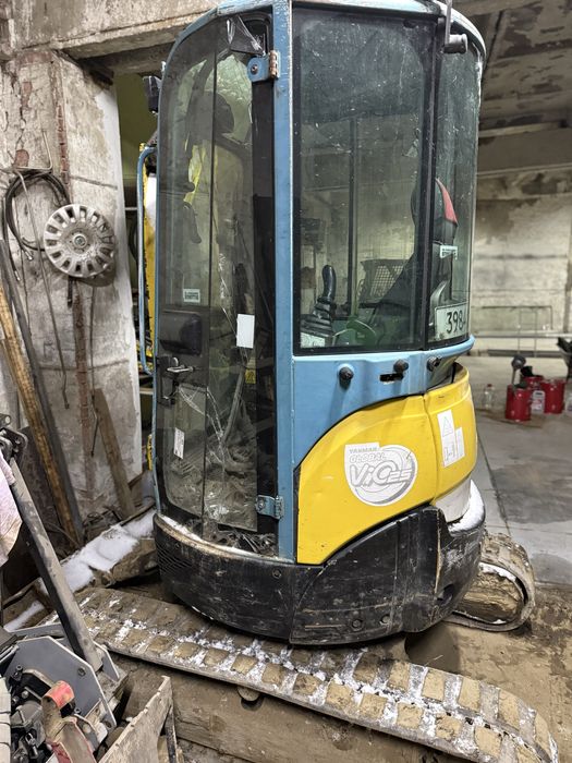 Yanmar Vio25 міні екскаватор