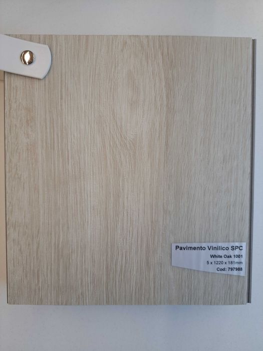 Flutuante Vinílico SPC - 5 MM