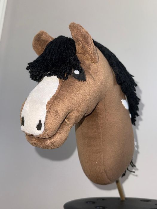 Hobby horse brązowy ze sprzętem
