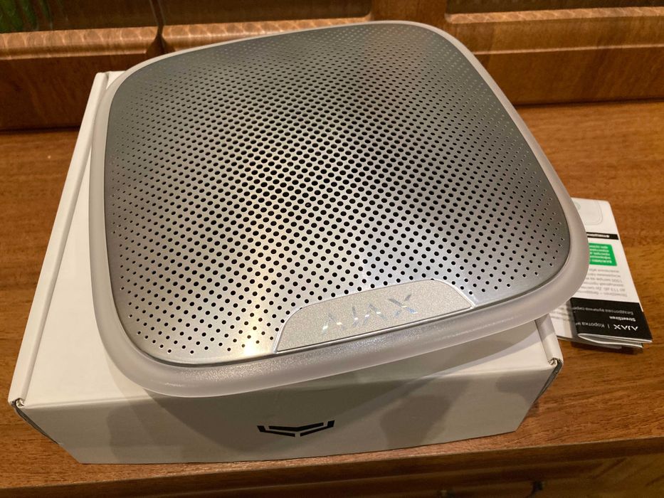 Бездротова вулична сирена Ajax StreetSiren