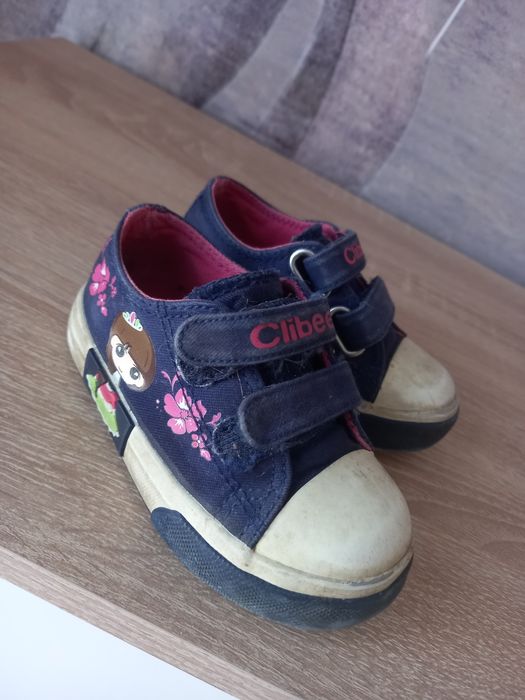 Trampki granatowe 22