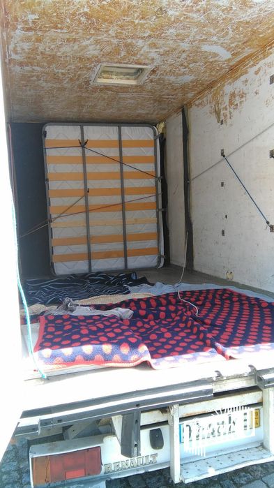 Transportes, mudanças e montagens profissionais