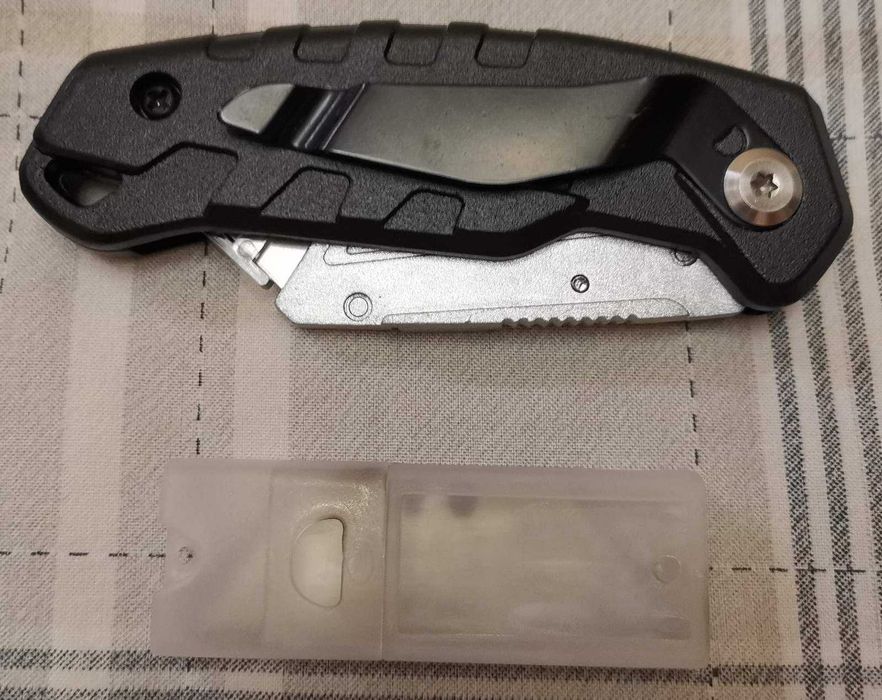 Складной строительный нож BAIHU 030210, мультифункциональный