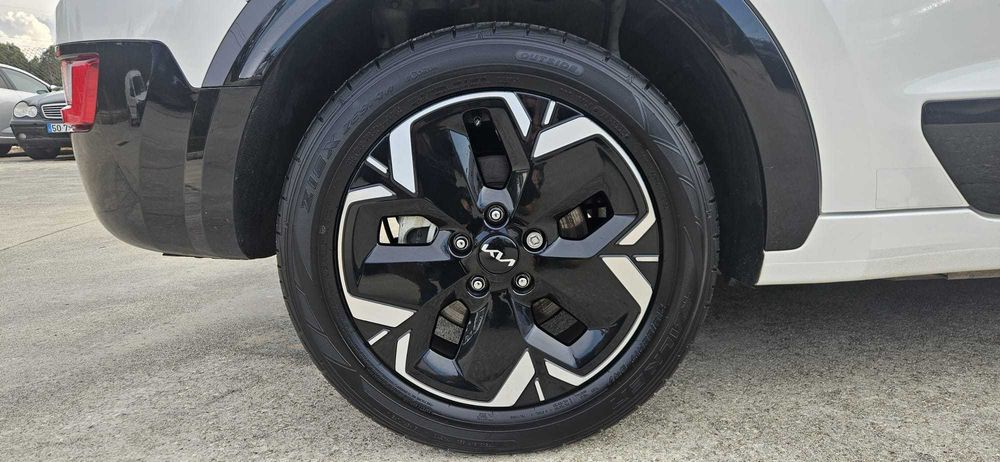 Kia Niro EV 2023 64.8kwh 100%SOH — photo 4